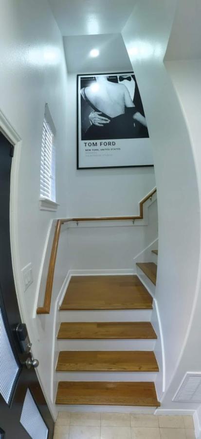 Luxury 3-Story Home In Downtown Houston Bagian luar foto